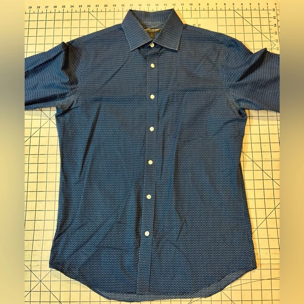 Banana Republic Men’s Size Small Navy/White Polka‎ Dot Button Down Shirt